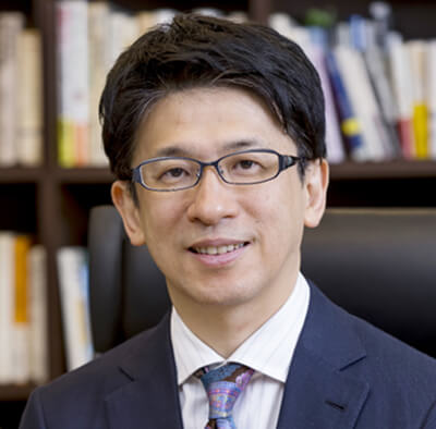 齋藤 孝 氏